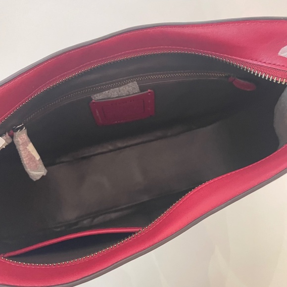 Coach Nomad Glovetanned Leather Lined Cherry Red 54446 Crossbody Bag - Picture 10 of 12